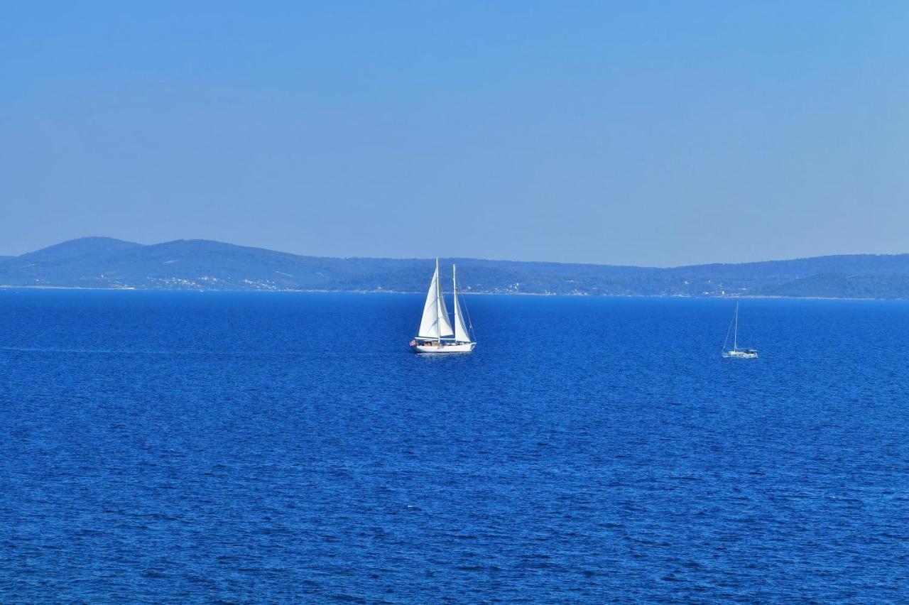 Villa Rastichi Amazing Seaview Trogir Buitenkant foto